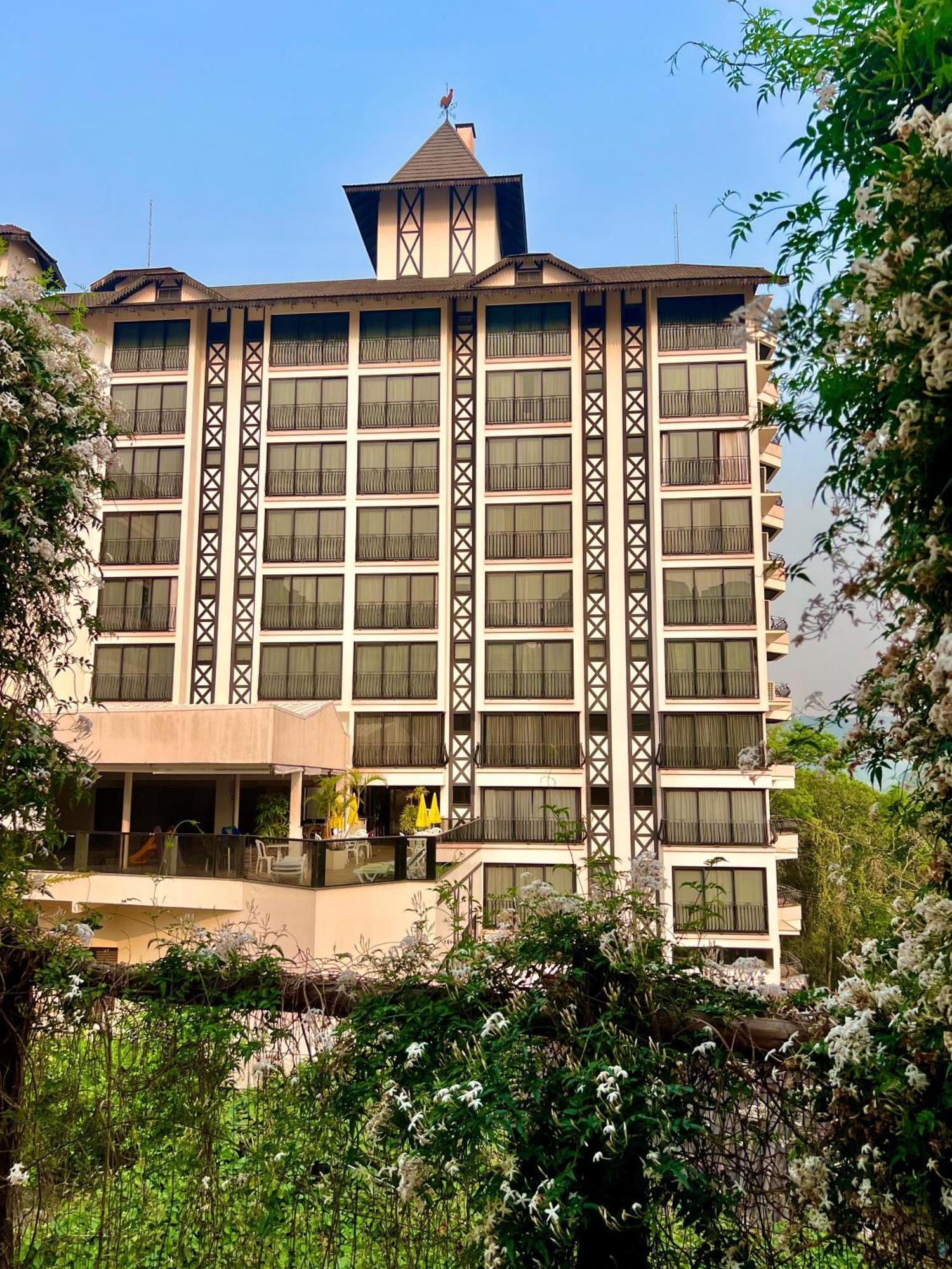 Hotel Vila Germanica Piratuba Bagian luar foto